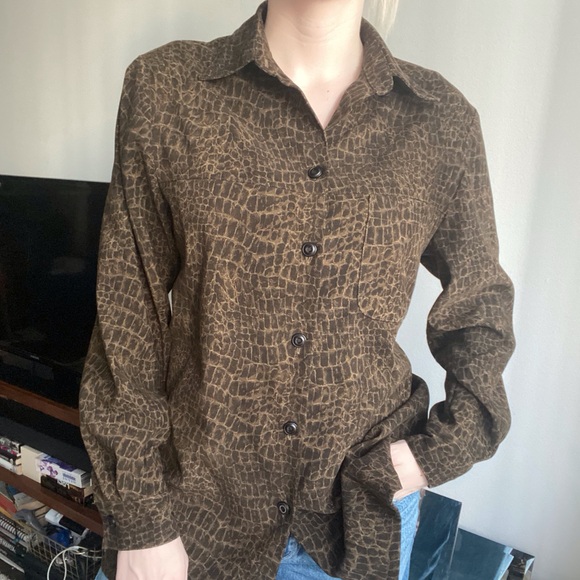 90s Alligator Print Light Jacket (10) - Picture 6 of 16
